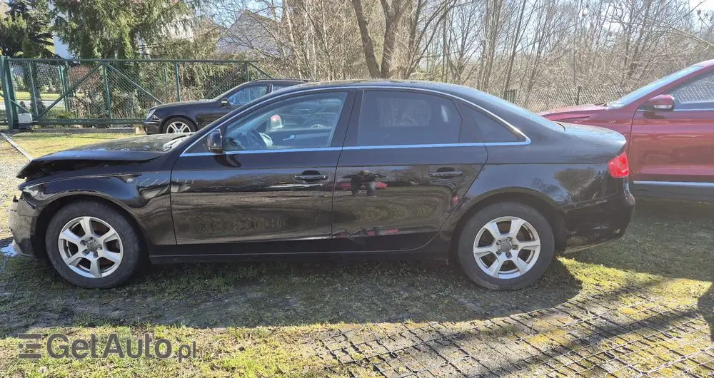 AUDI A4 Limousine 