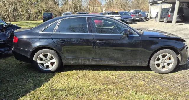 AUDI A4 Limousine 