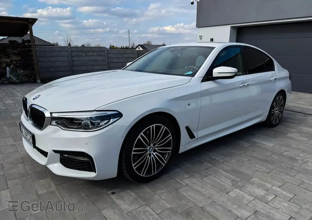 BMW Seria 5 520d M Sport sport