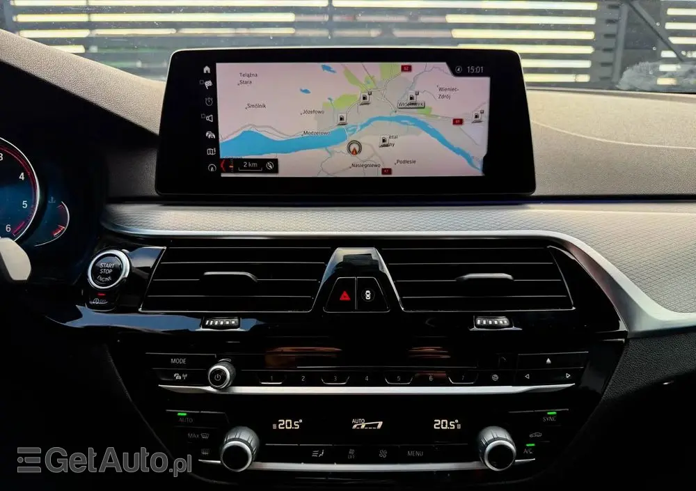 BMW Seria 5 520d M Sport sport