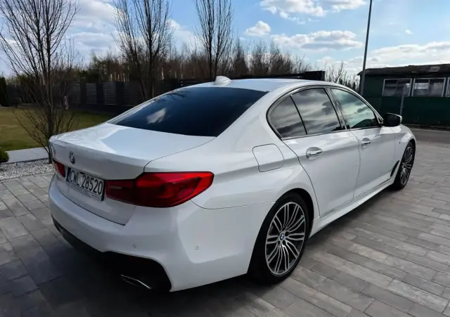 BMW Seria 5 520d M Sport sport