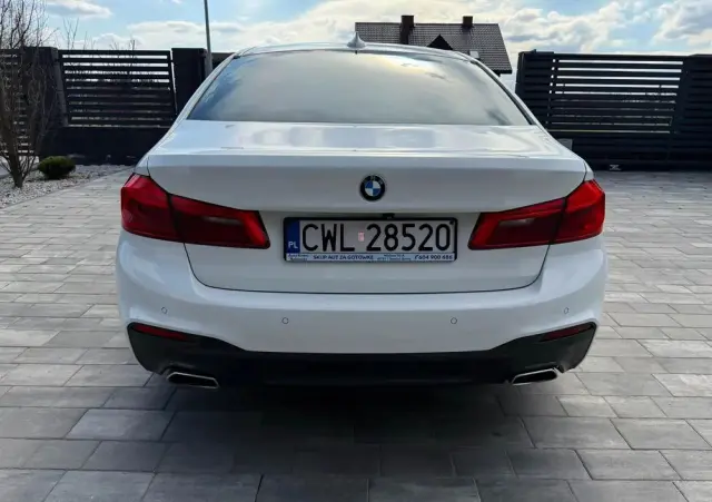 BMW Seria 5 520d M Sport sport