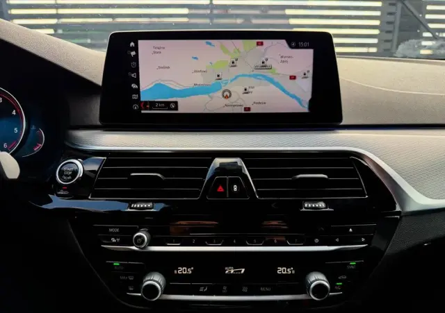 BMW Seria 5 520d M Sport sport