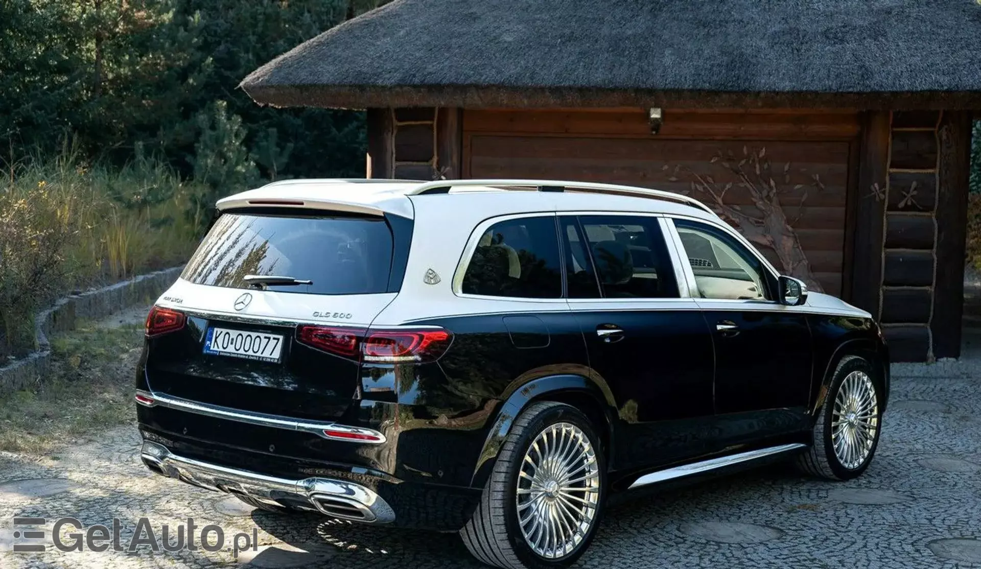 MERCEDES-BENZ GLS Maybach 