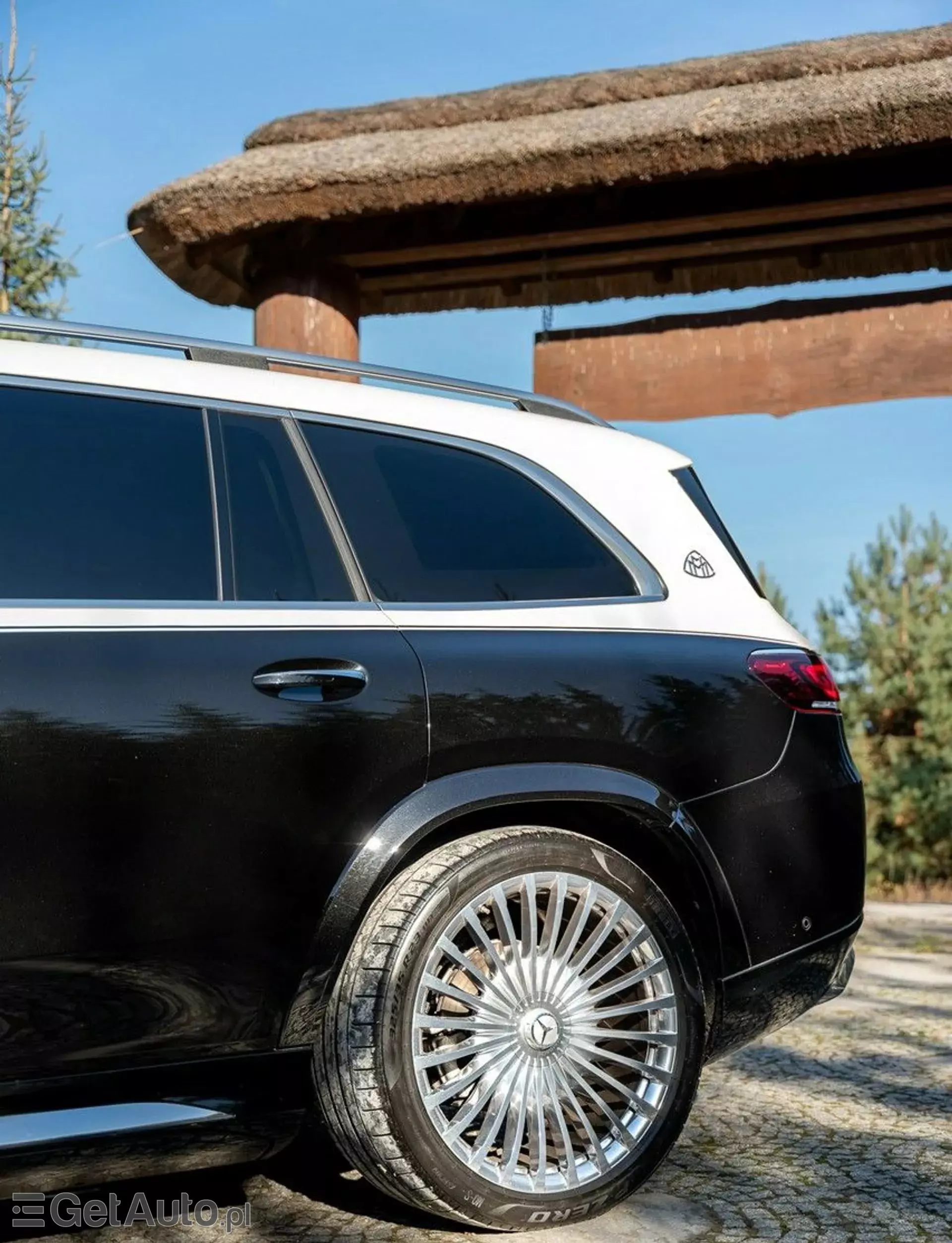 MERCEDES-BENZ GLS Maybach 