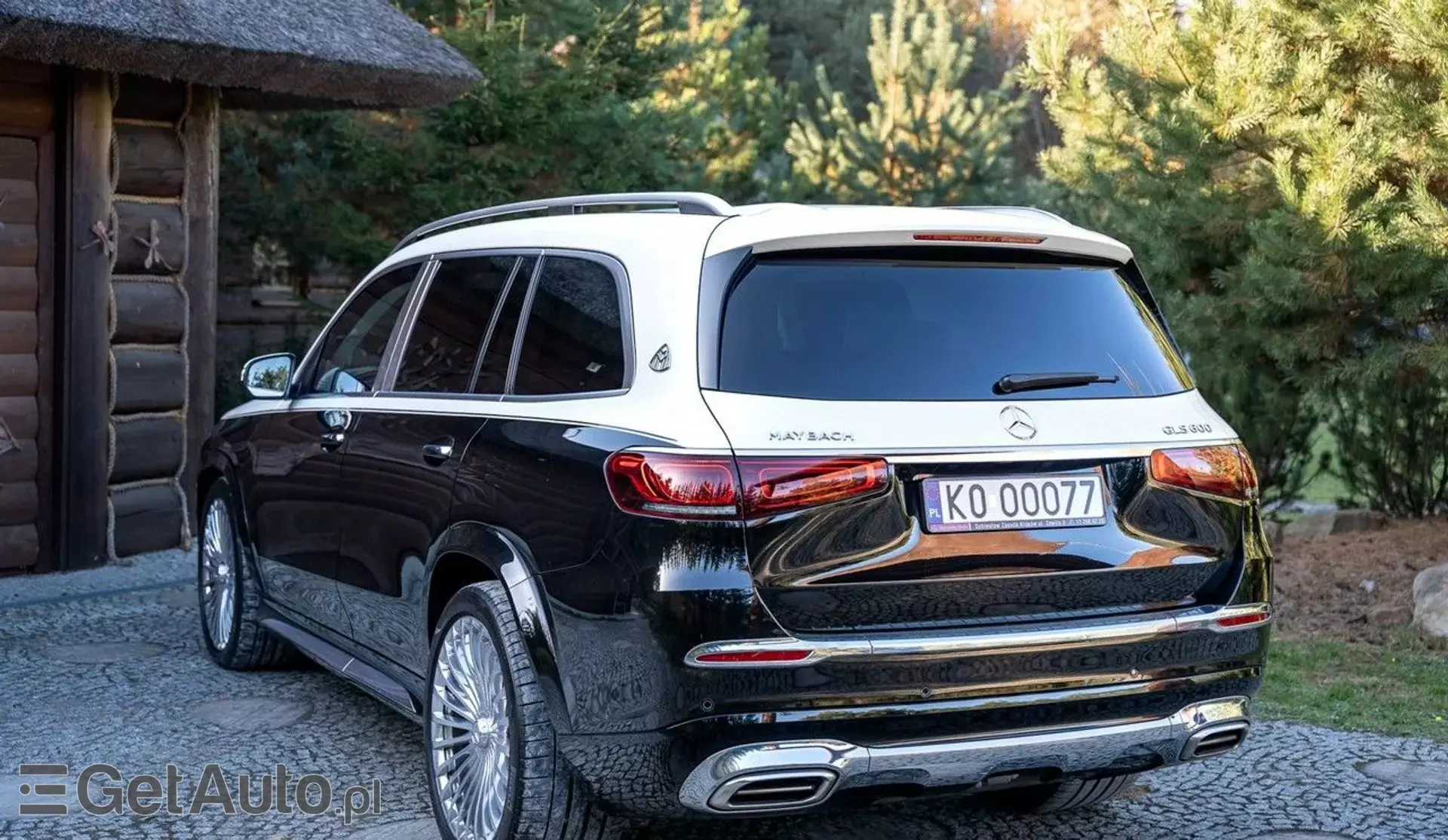 MERCEDES-BENZ GLS Maybach 