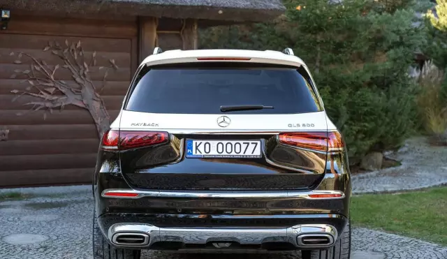 MERCEDES-BENZ GLS Maybach 