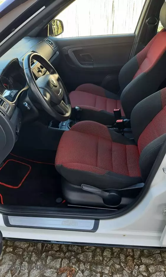 SKODA Fabia 1.2 TSI Monte Carlo