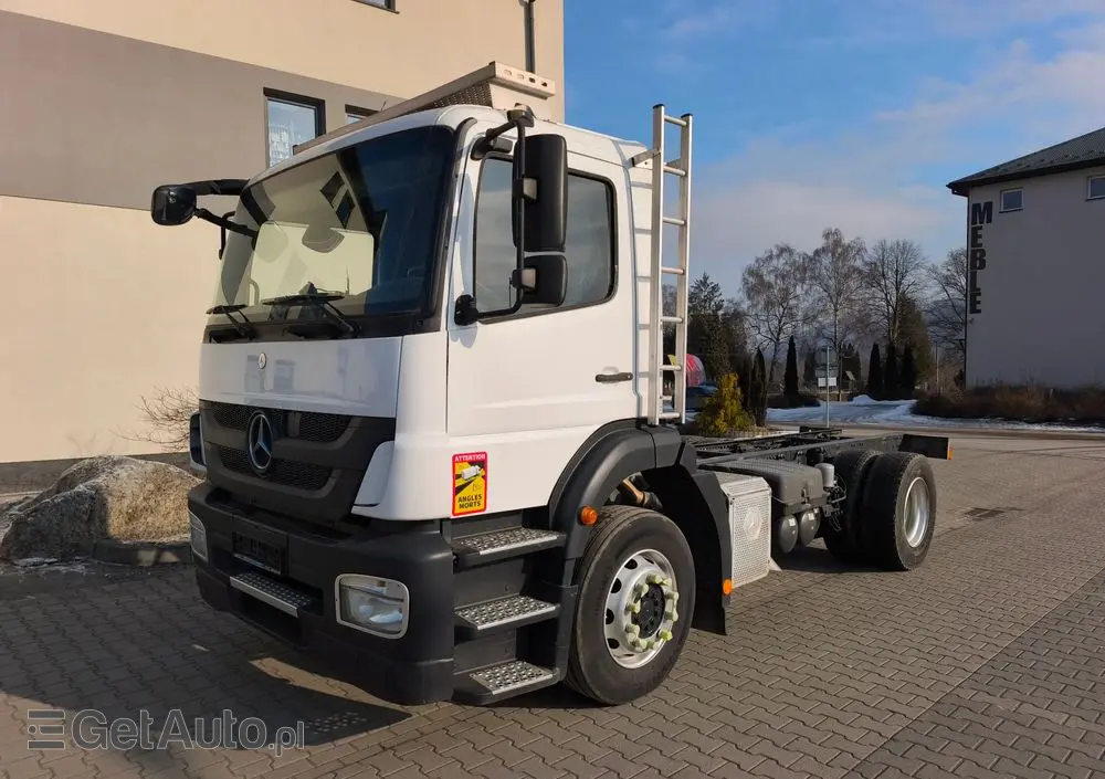 MERCEDES-BENZ AXOR 1829 rama do zabudowy blokada mostu 