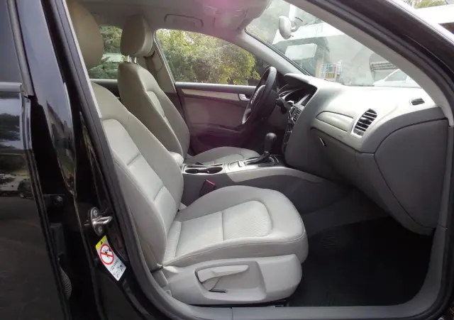 AUDI A4 Avant 2.0 TDI DPF multitronic Attraction