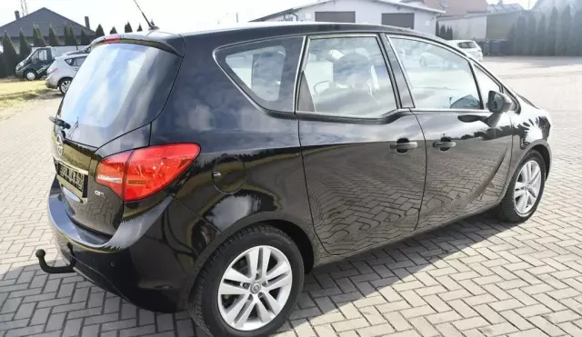 OPEL Meriva 