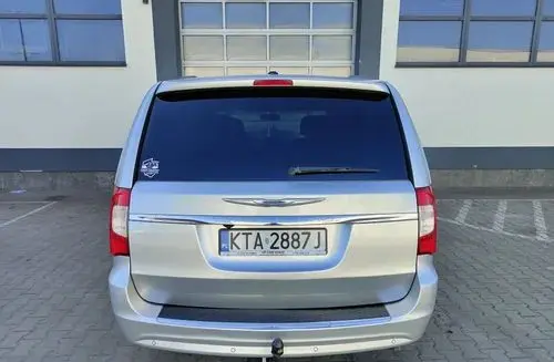 CHRYSLER Town & Country 