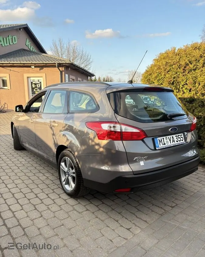 FORD Focus 1.0 EcoBoost Start-Stopp-System ST-LINE