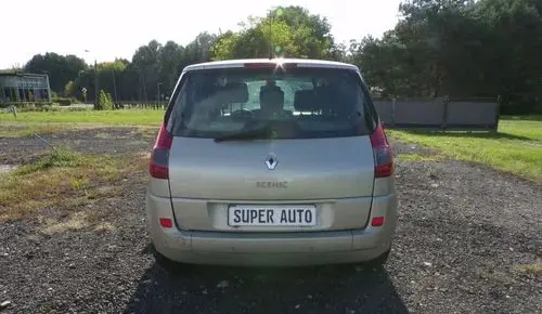 RENAULT Scenic 