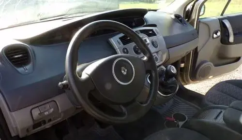 RENAULT Scenic 