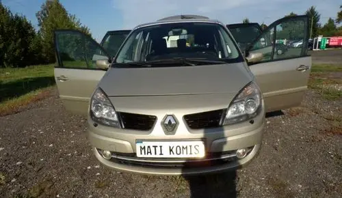 RENAULT Scenic 