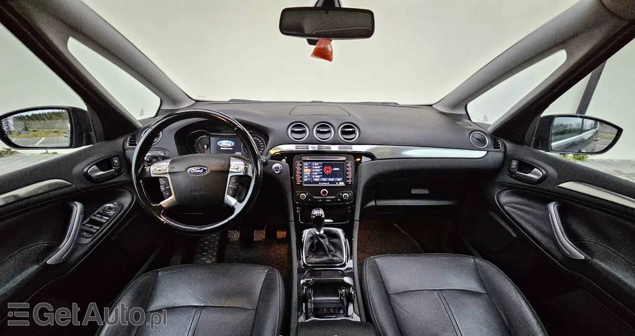 FORD S-Max 2.0 TDCi DPF Titanium