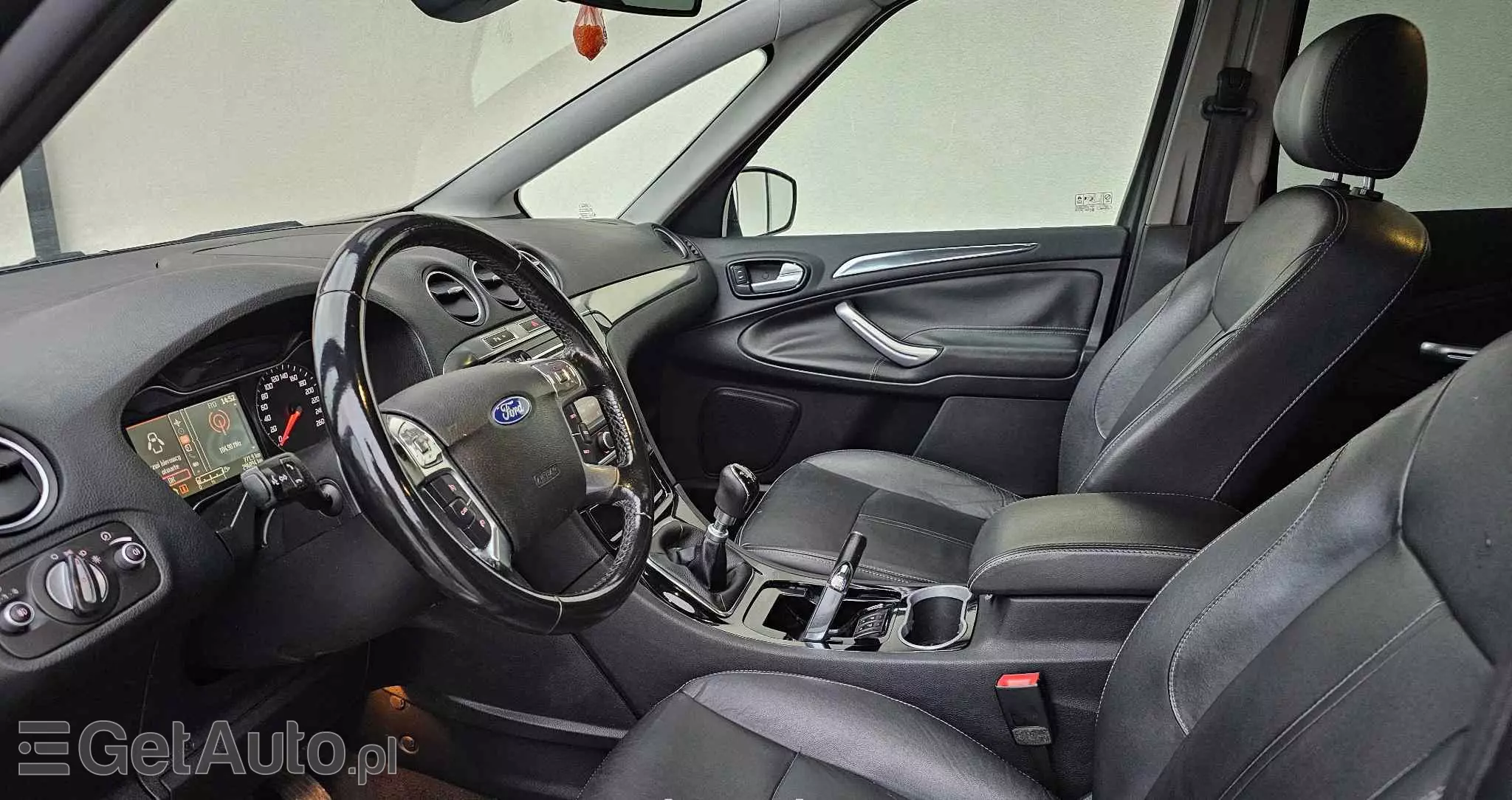 FORD S-Max 2.0 TDCi DPF Titanium