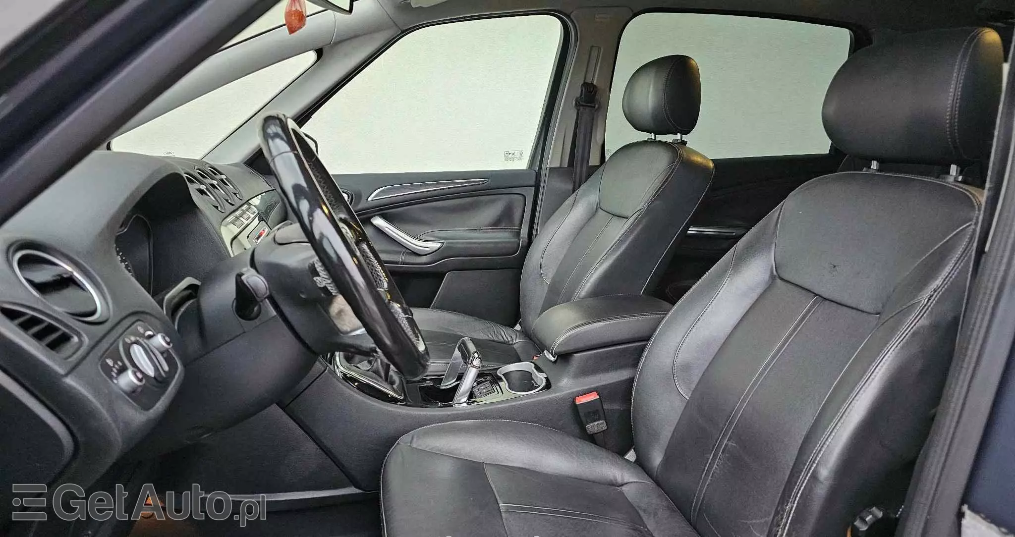 FORD S-Max 2.0 TDCi DPF Titanium