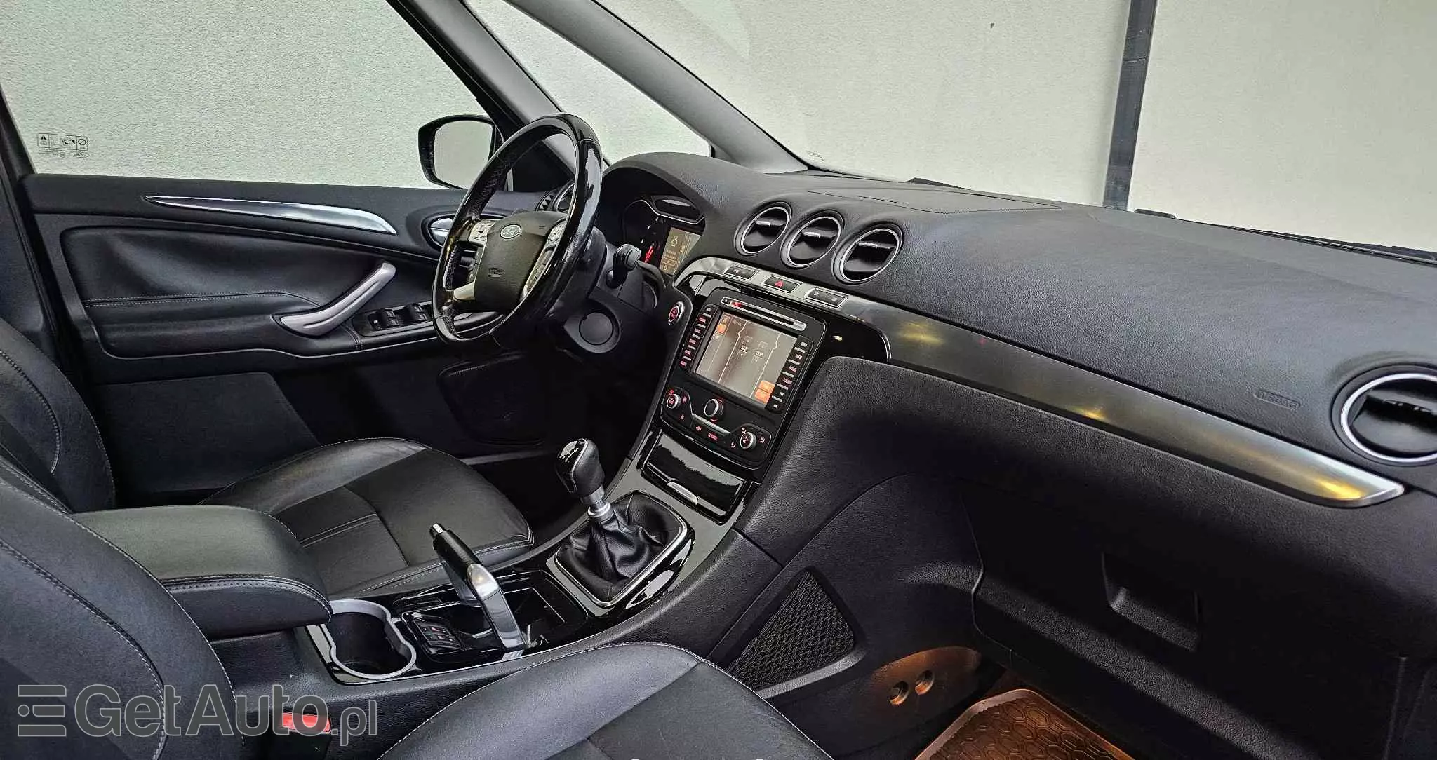 FORD S-Max 2.0 TDCi DPF Titanium