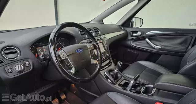 FORD S-Max 2.0 TDCi DPF Titanium