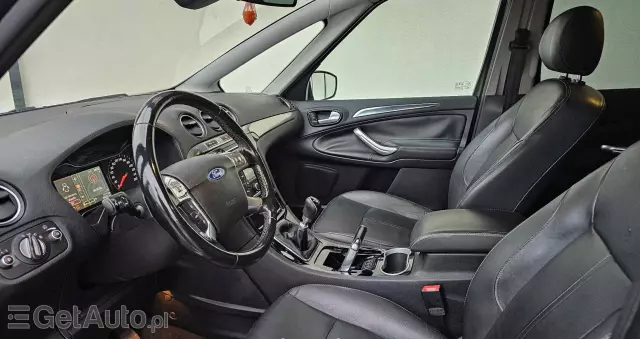 FORD S-Max 2.0 TDCi DPF Titanium