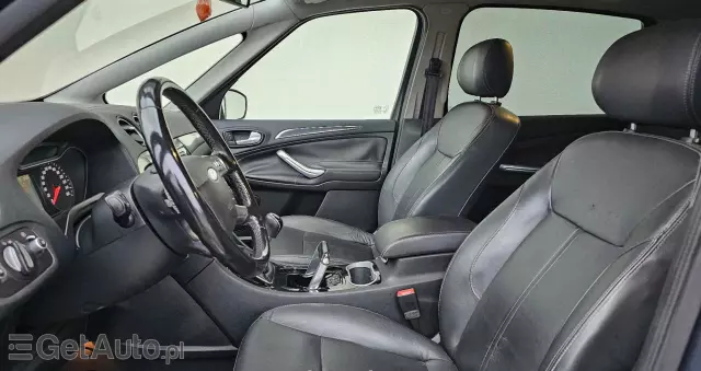 FORD S-Max 2.0 TDCi DPF Titanium