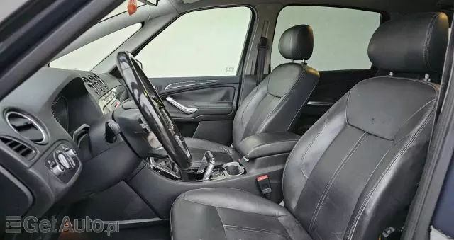 FORD S-Max 2.0 TDCi DPF Titanium