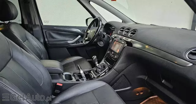 FORD S-Max 2.0 TDCi DPF Titanium