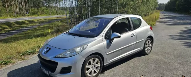 PEUGEOT 207 1.6 HDi (110 KM)