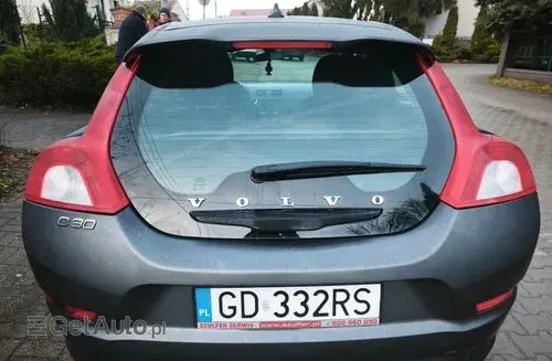 VOLVO C30 
