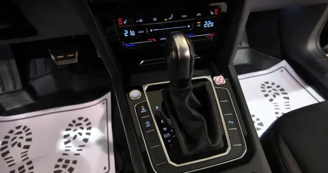 VOLKSWAGEN Arteon Shooting Brake 2.0 TDI Elegance DSG