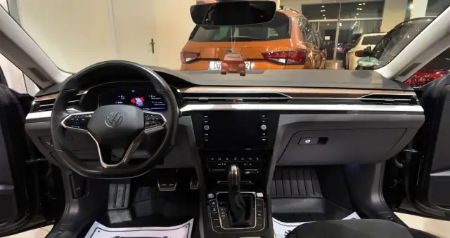 VOLKSWAGEN Arteon Shooting Brake 2.0 TDI Elegance DSG