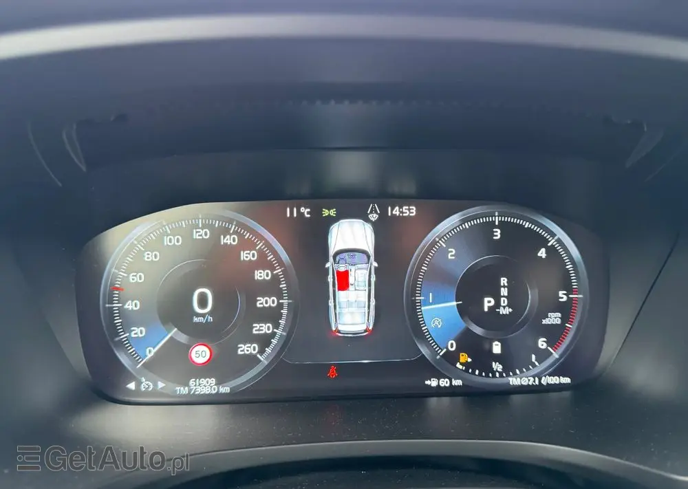 VOLVO V60 D4 Momentum Pro