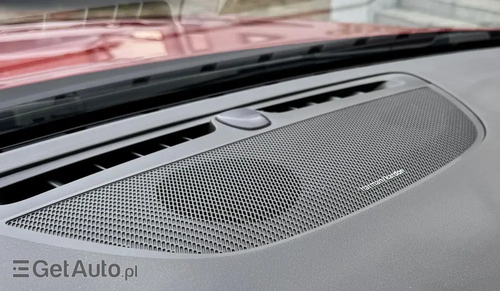 VOLVO V60 D4 Momentum Pro