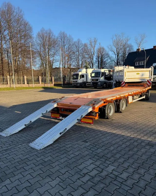 HUFFERMANN HPA 24.83 L przyczepa niskopodwoziowa, podkontenerowa 