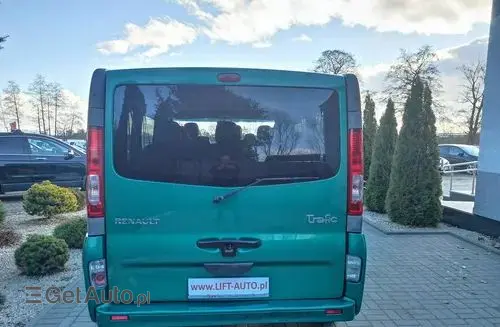 RENAULT Trafic 