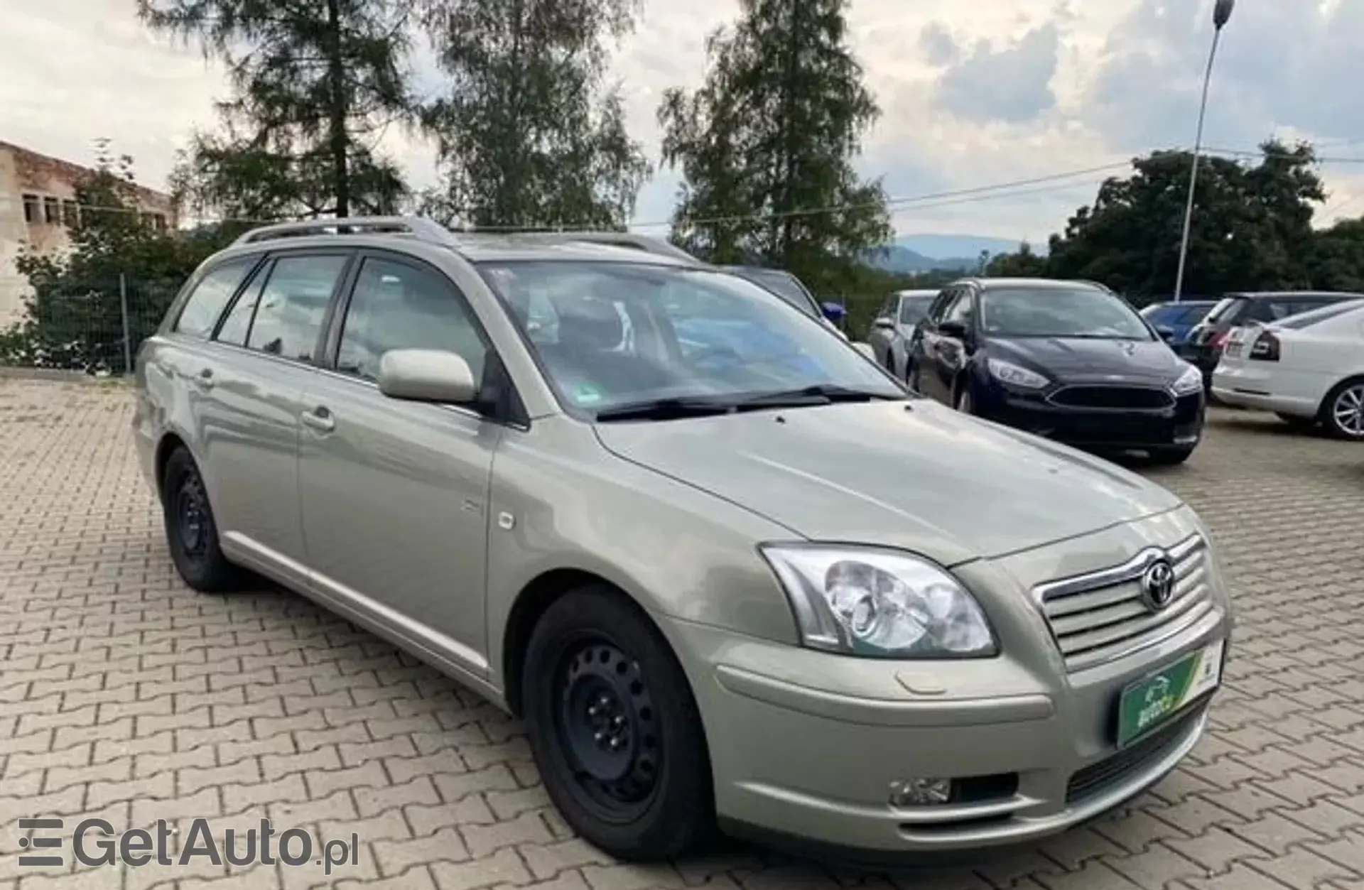 TOYOTA Avensis 1.8 VVT-i (129 KM) MT