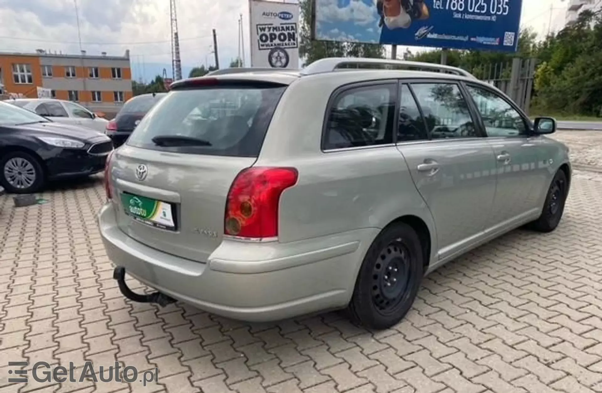 TOYOTA Avensis 1.8 VVT-i (129 KM) MT