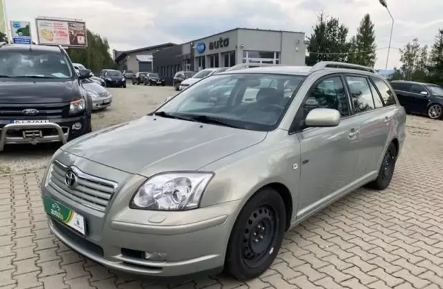 TOYOTA Avensis 1.8 VVT-i (129 KM) MT