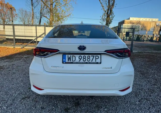 TOYOTA Corolla 1.8 Hybrid Comfort