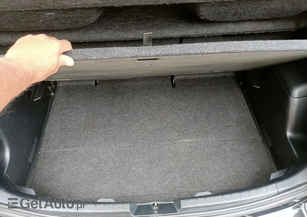 TOYOTA Yaris 1.33 VVT-i Edition