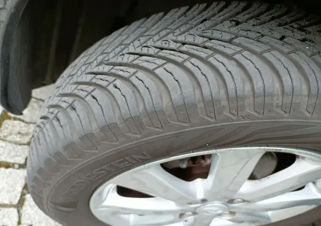 TOYOTA Yaris 1.33 VVT-i Edition