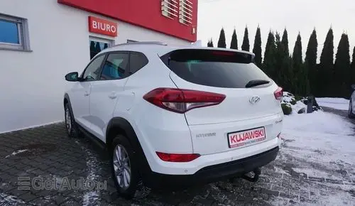 HYUNDAI Tucson 