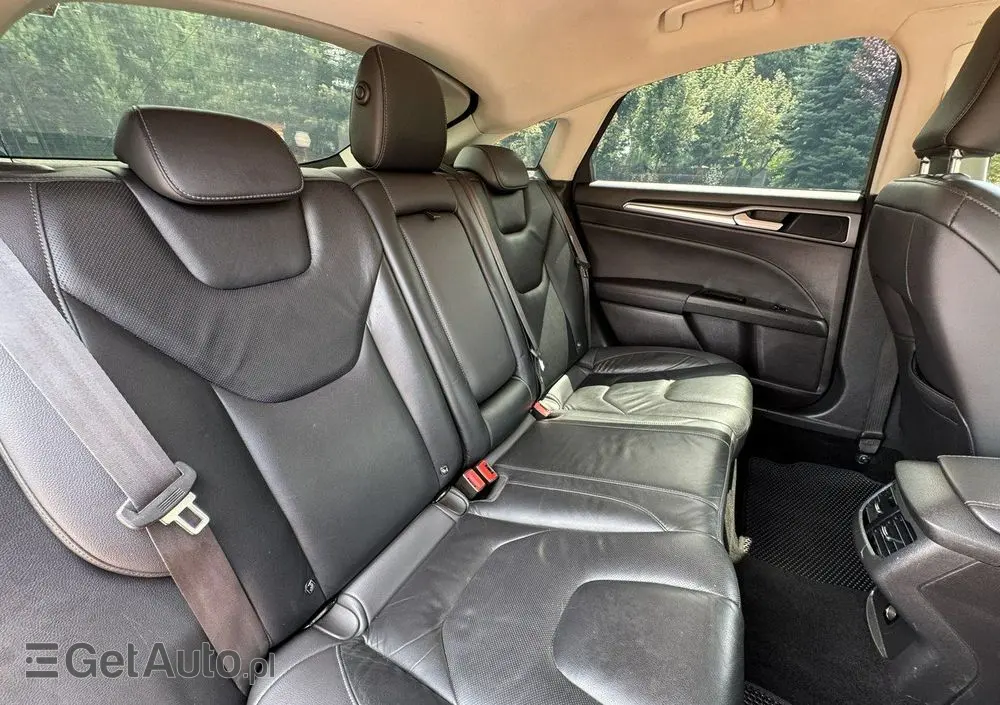 FORD Mondeo 2.0 TDCi Titanium PowerShift