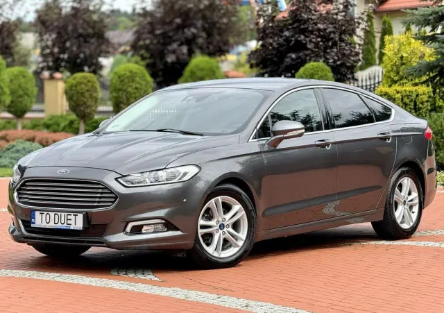 FORD Mondeo 2.0 TDCi Titanium PowerShift