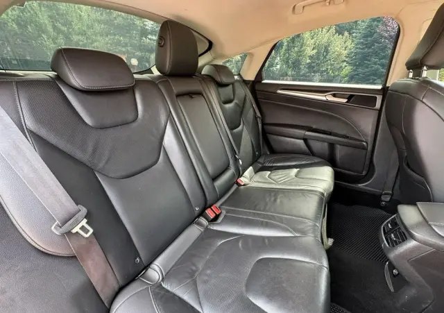 FORD Mondeo 2.0 TDCi Titanium PowerShift