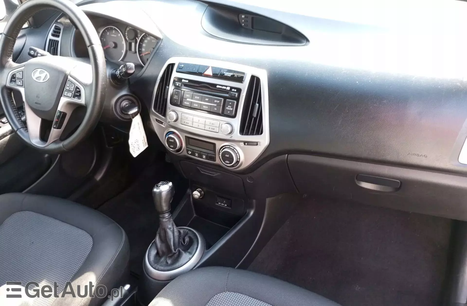 HYUNDAI I20 1.4 CRDi (90 KM)