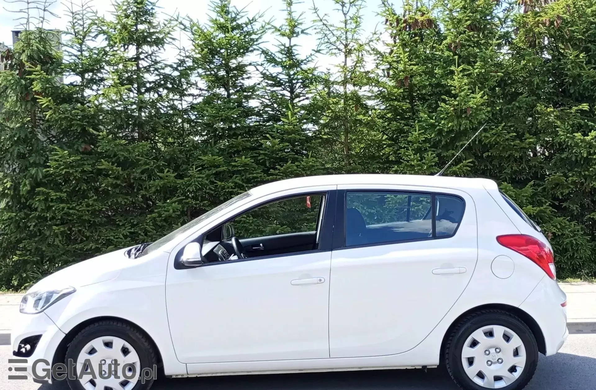 HYUNDAI I20 1.4 CRDi (90 KM)