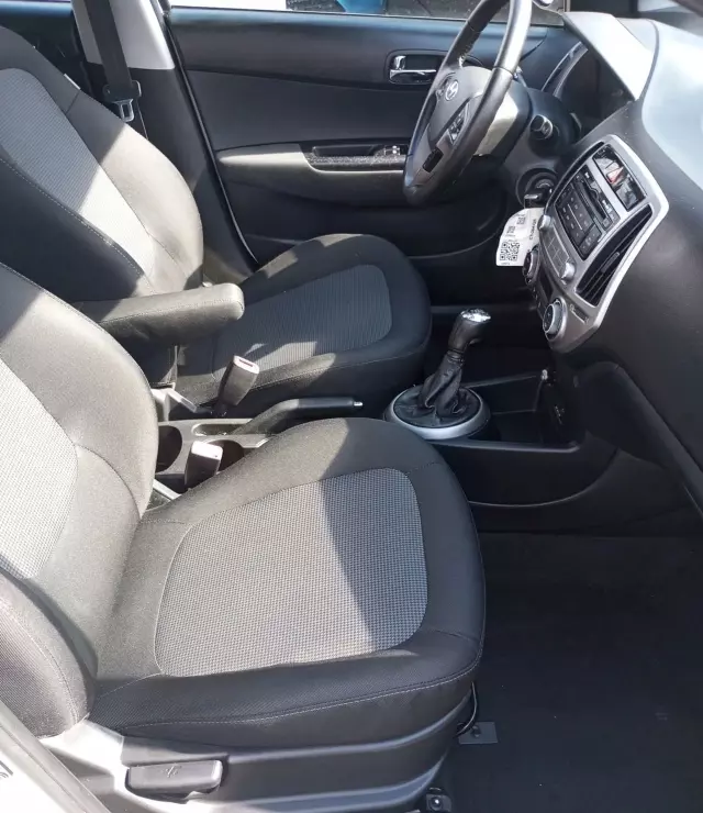 HYUNDAI I20 1.4 CRDi (90 KM)